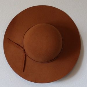 NWOT Rue 21 Floppy Hat